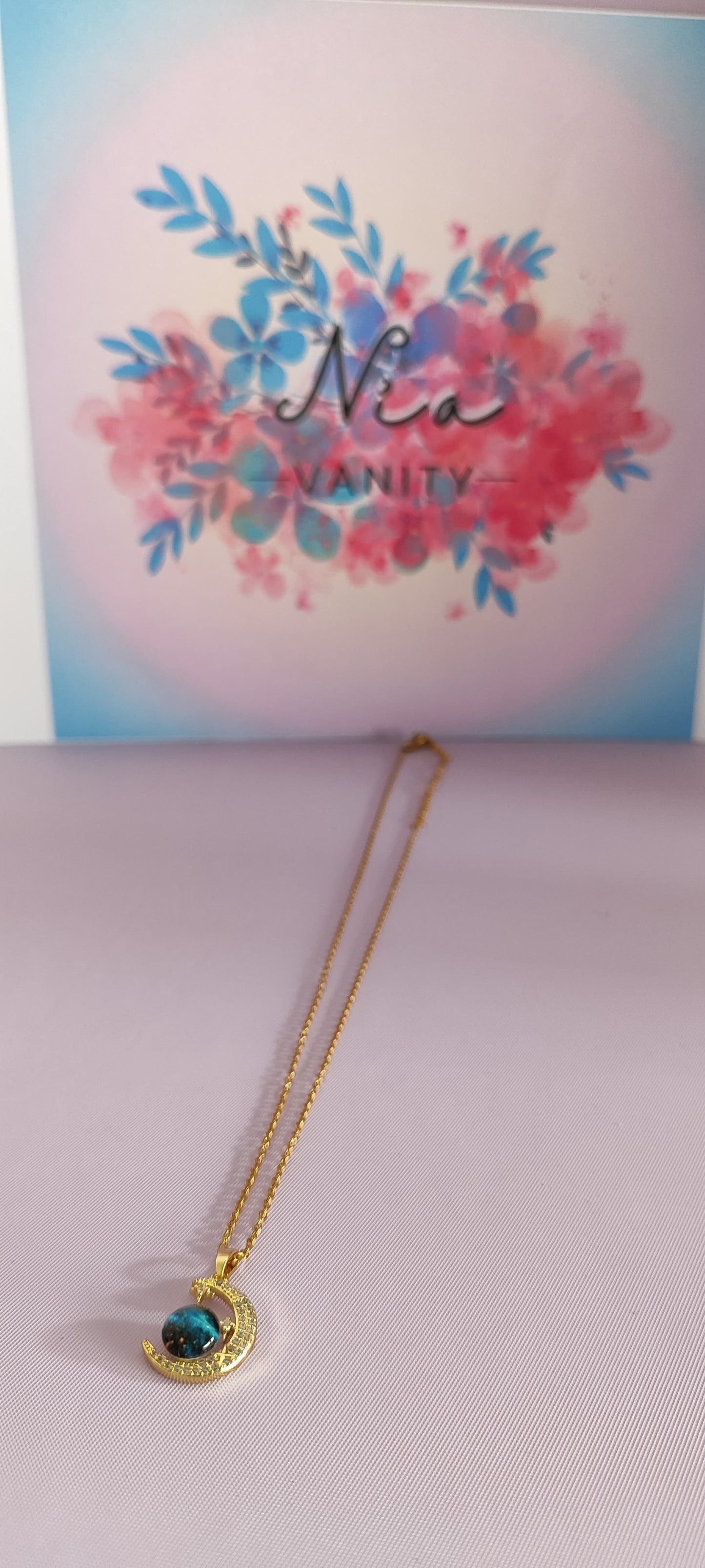 COLLAR DORADO SOL Y LUNA