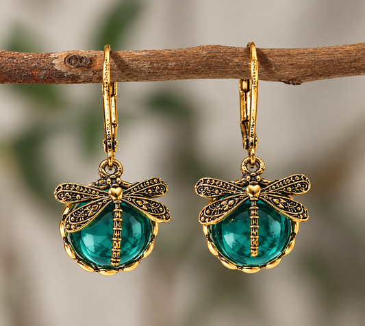 Aretes Alas de Libélula ✨ | Diseño Natural con Brillo Dorado